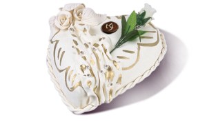 beyaz kalp pasta